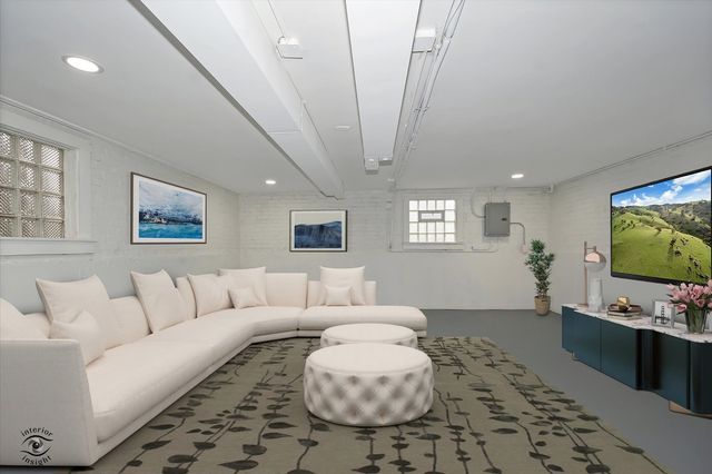 3904 W 58th Place, Chicago, IL 60629