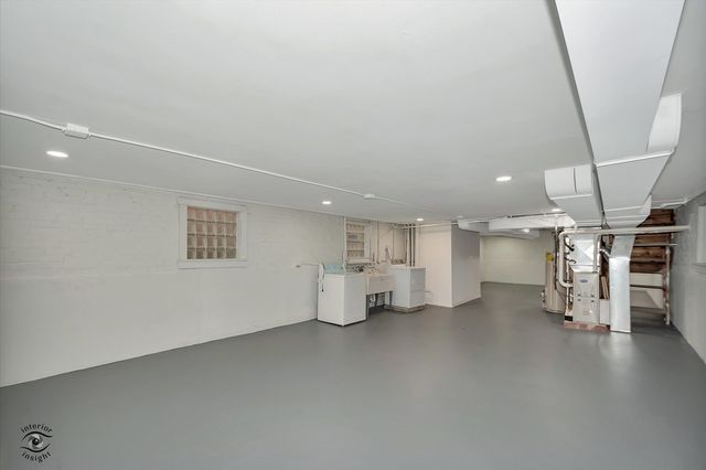 3904 W 58th Place, Chicago, IL 60629