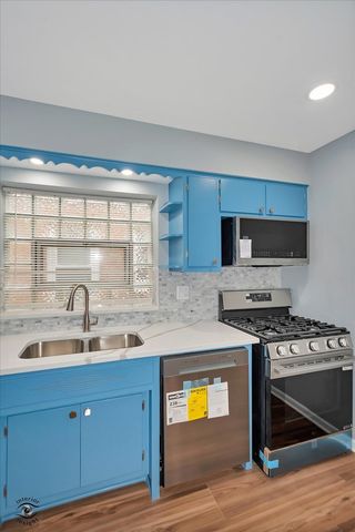 3904 W 58th Place, Chicago, IL 60629