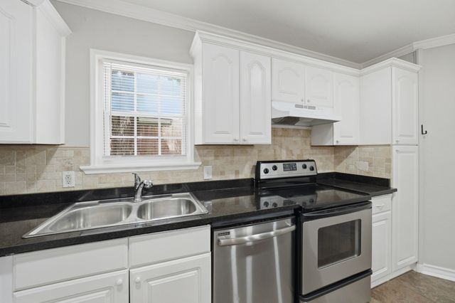 1108 Billie Ruth Lane, Hurst, TX 76053