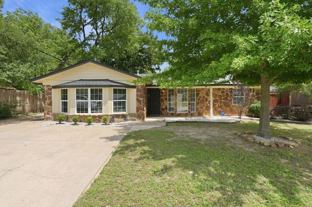 1108 Billie Ruth Lane, Hurst, TX 76053