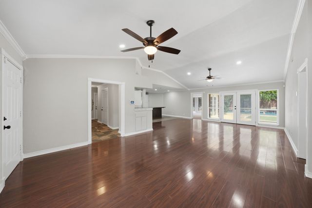1108 Billie Ruth Lane, Hurst, TX 76053