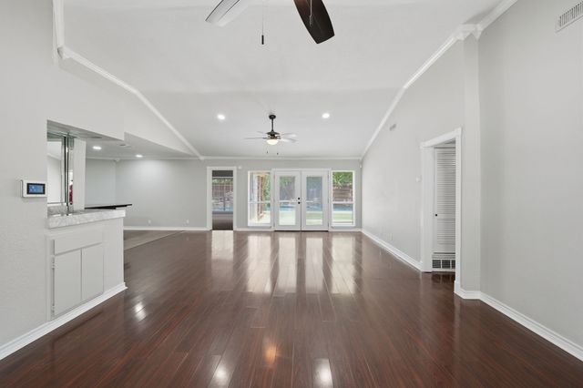 1108 Billie Ruth Lane, Hurst, TX 76053