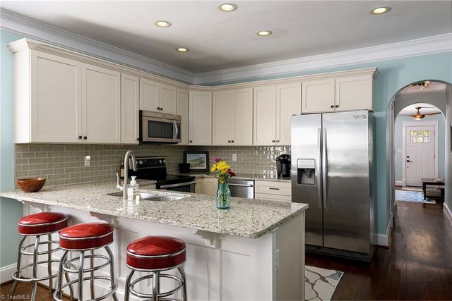 26 Vintage Avenue, Winston-salem, NC 27127