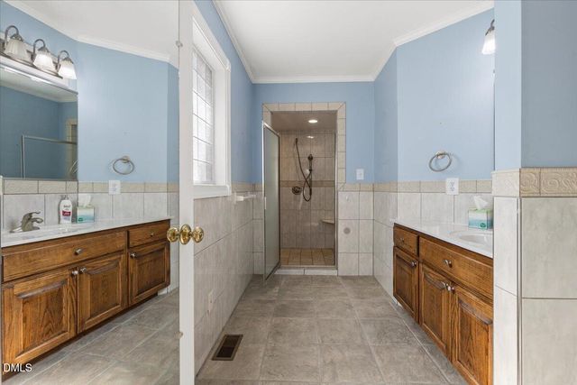 805 S Parrish Street, Lillington, NC 27546