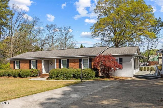 805 S Parrish Street, Lillington, NC 27546