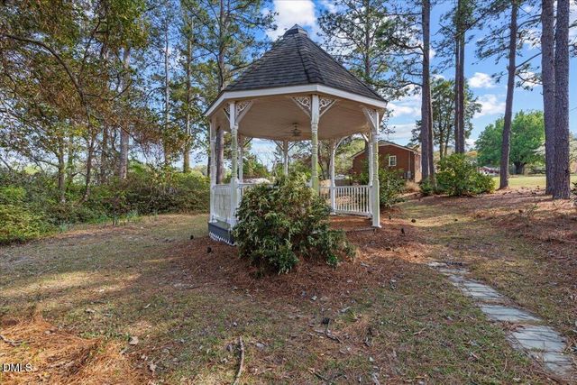 805 S Parrish Street, Lillington, NC 27546