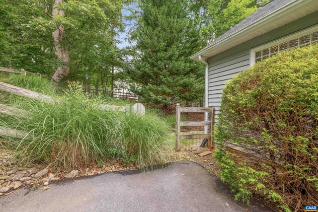 34 ZEPHYR RD, Palmyra, VA 22963