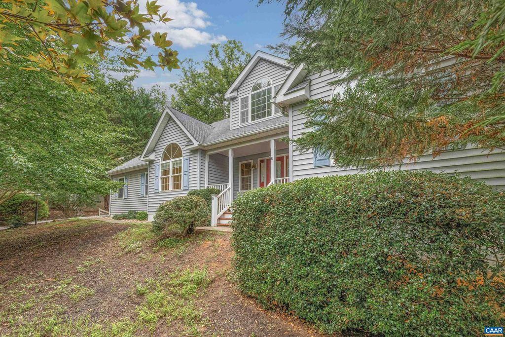 34 ZEPHYR RD, Palmyra, VA 22963