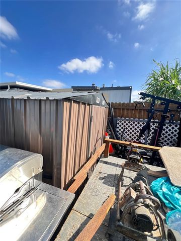 518 S Sullivan Street 34, Santa Ana, CA 92704