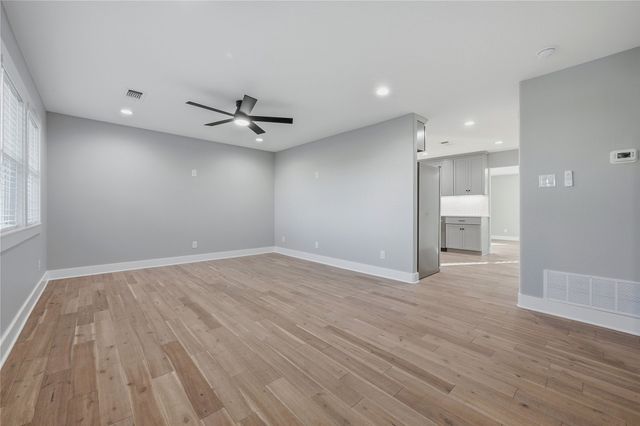 1921 N Woods Street, Sherman, TX 75092