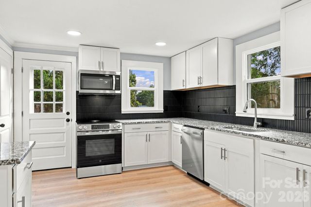 516 Englewood Street NE, Concord, NC 28025