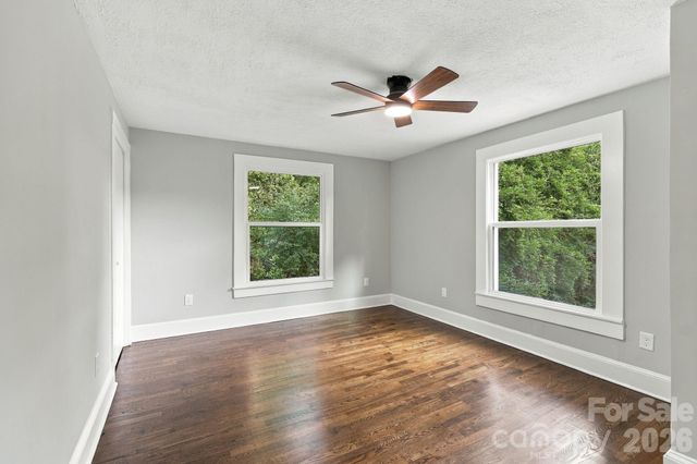 516 Englewood Street NE, Concord, NC 28025