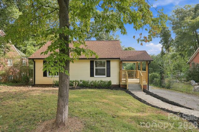 516 Englewood Street NE, Concord, NC 28025