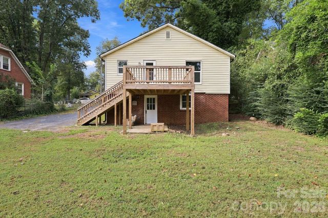 516 Englewood Street NE, Concord, NC 28025