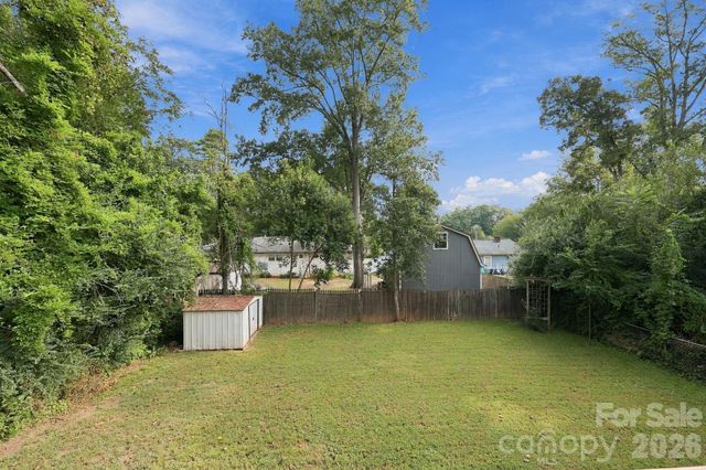 516 Englewood Street NE, Concord, NC 28025