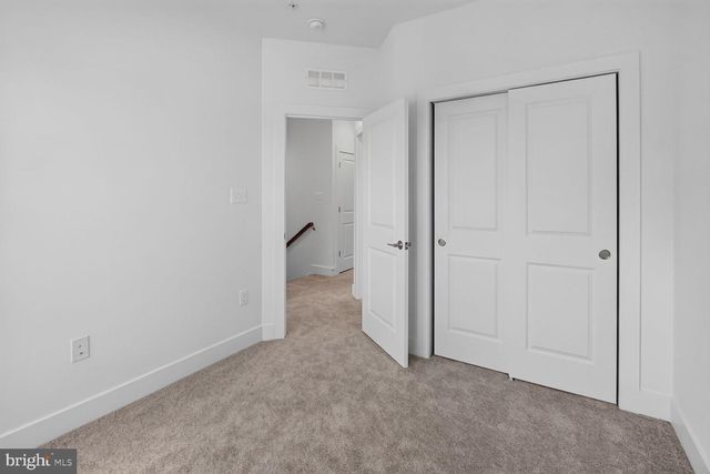 11105 MEDICAL CENTER DR, Rockville, MD 20850