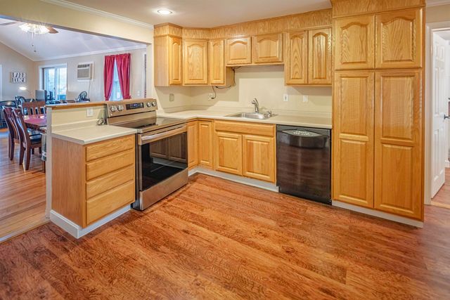 230 Saint James Avenue, Milton, NH 03851