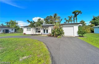 8512 Fordham ST, Fort Myers, FL 33907