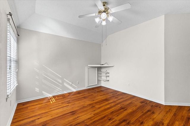 9406 Laurel Wind Court, Houston, TX 77040