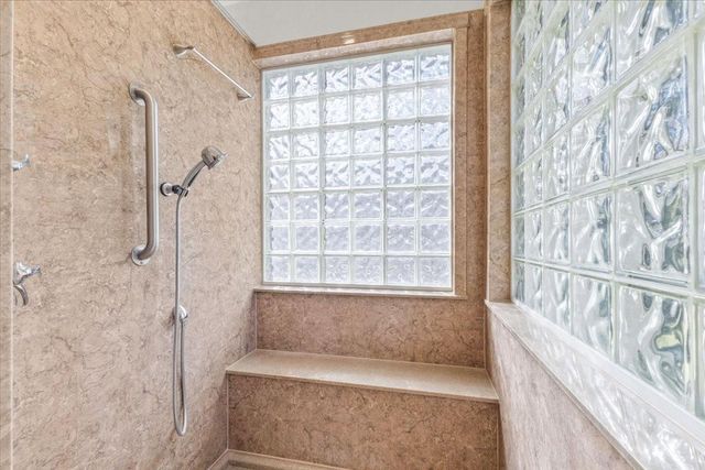 9406 Laurel Wind Court, Houston, TX 77040