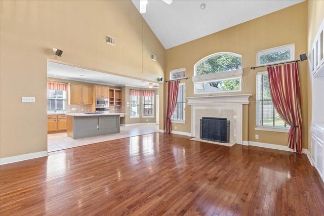 9406 Laurel Wind Court, Houston, TX 77040