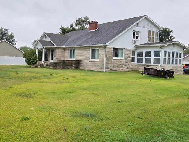 401 N First Street, Owensville, IN 47665