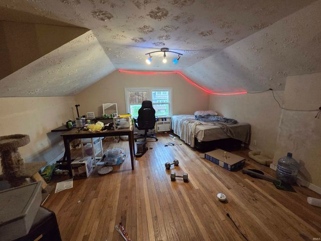 401 N First Street, Owensville, IN 47665