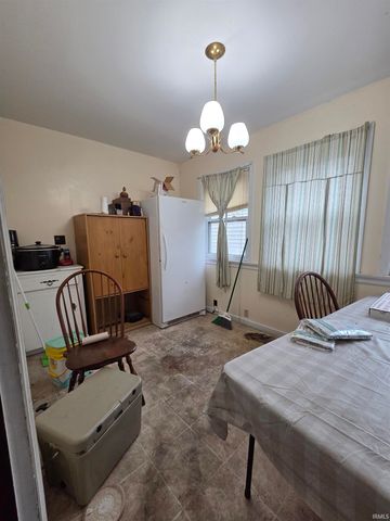 401 N First Street, Owensville, IN 47665