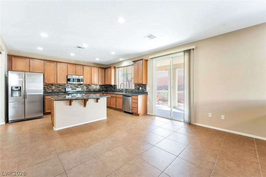 6569 Brooklyn Heights Street, Las Vegas, NV 89166 — photo 3