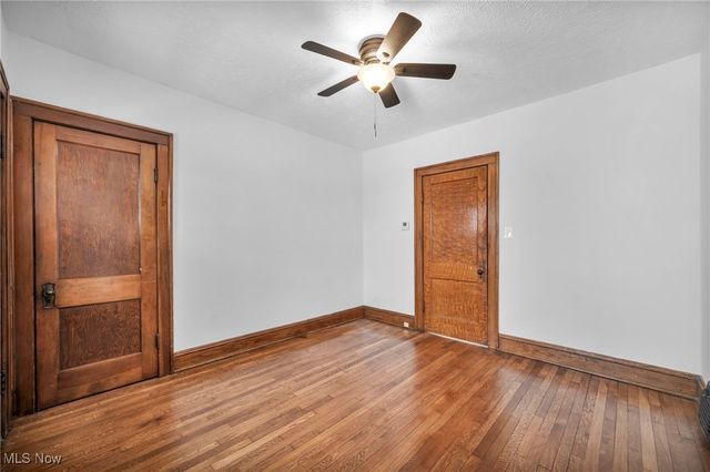 2033 Robin Street, Lakewood, OH 44107