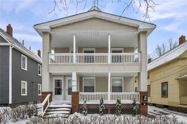 2033 Robin Street, Lakewood, OH 44107