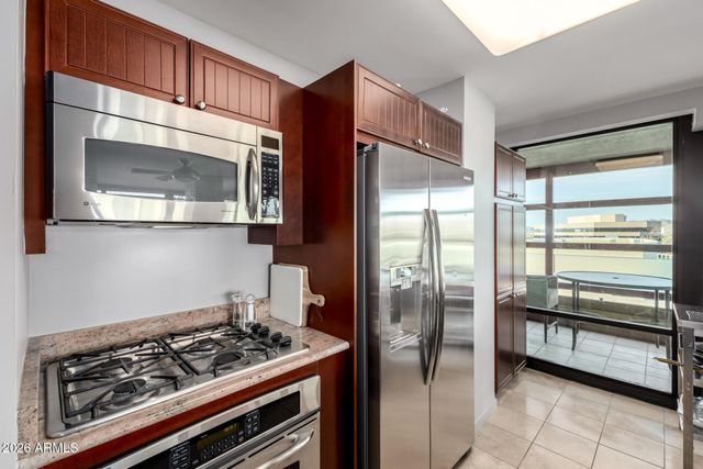 4808 N 24TH Street 1401, Phoenix, AZ 85016