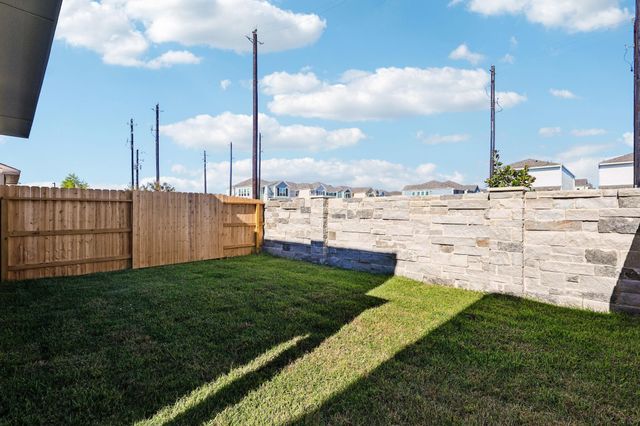 2209 Bay Breeze Drive, Kemah, TX 77565