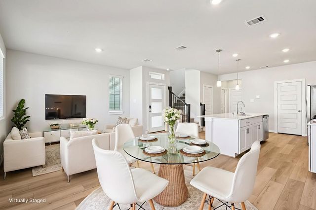 2209 Bay Breeze Drive, Kemah, TX 77565