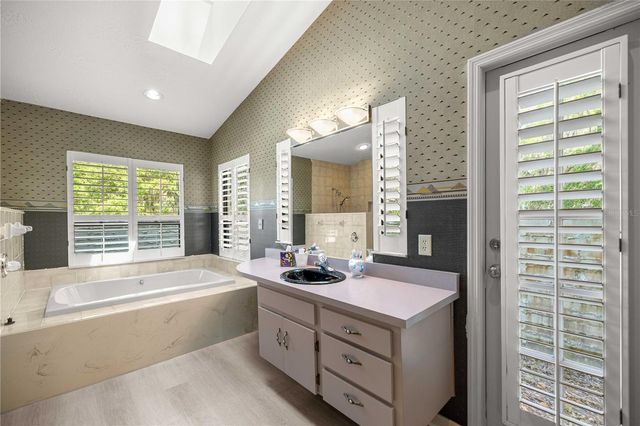 1010 NE 120TH PLACE, Ocala, FL 34479