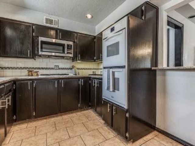 2615 NW 63rd Street, Oklahoma City, OK 73116