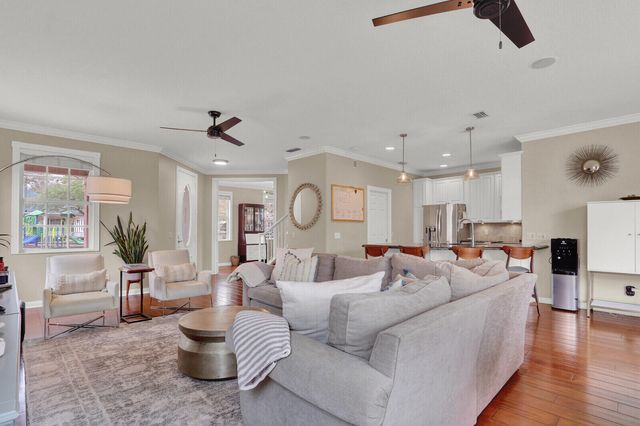 132 Peabody Drive, Jupiter, FL 33458