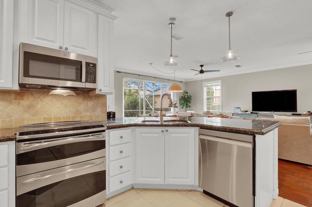 132 Peabody Drive, Jupiter, FL 33458