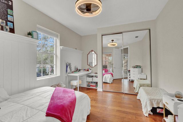 132 Peabody Drive, Jupiter, FL 33458