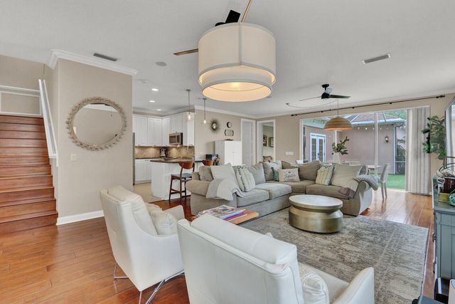 132 Peabody Drive, Jupiter, FL 33458