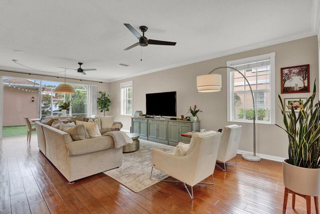 132 Peabody Drive, Jupiter, FL 33458