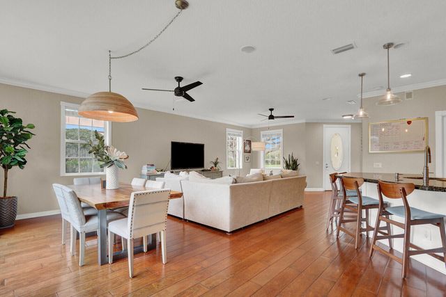 132 Peabody Drive, Jupiter, FL 33458