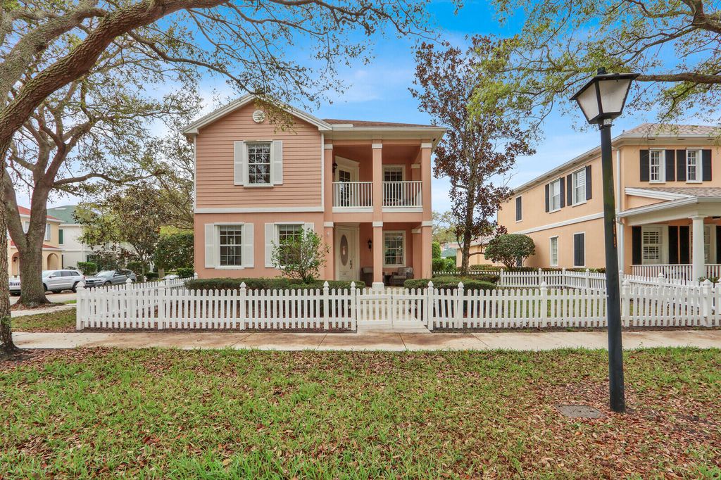 132 Peabody Drive, Jupiter, FL 33458