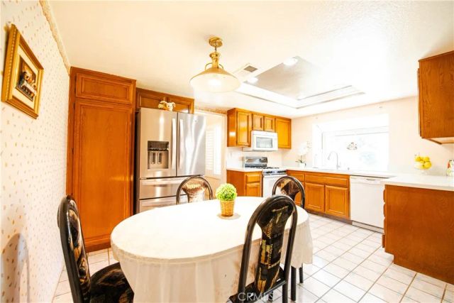 5044 Allington, Lakewood, CA 90712