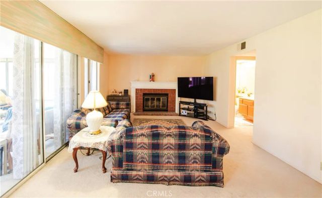 5044 Allington, Lakewood, CA 90712
