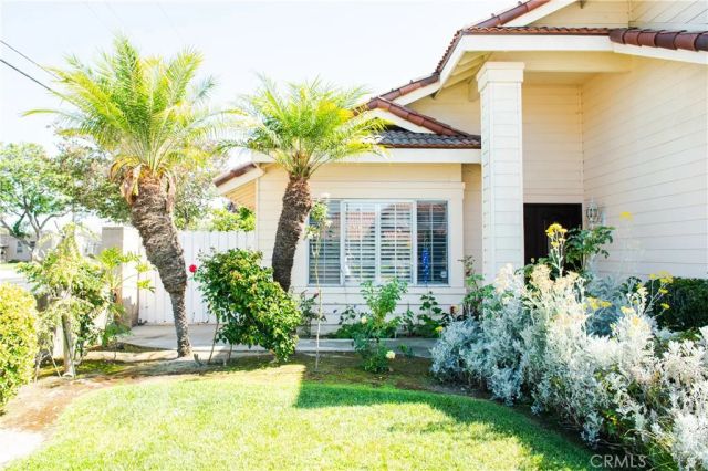 5044 Allington, Lakewood, CA 90712