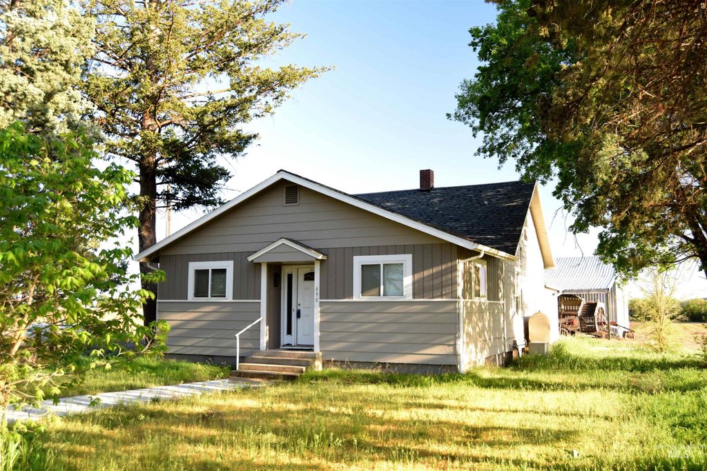 690 Hale Road, Weiser, ID 83672