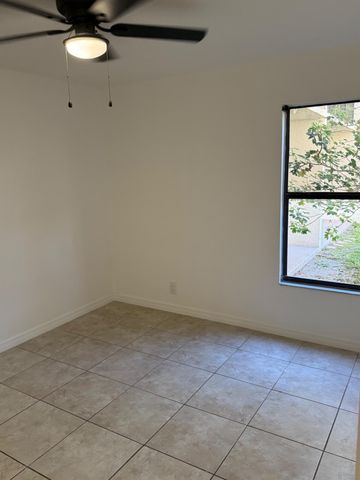 1515 Lake Crystal Drive B, West Palm Beach, FL 33411