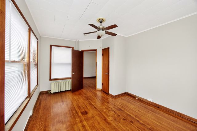 686 19th Street, Des Moines, IA 50314